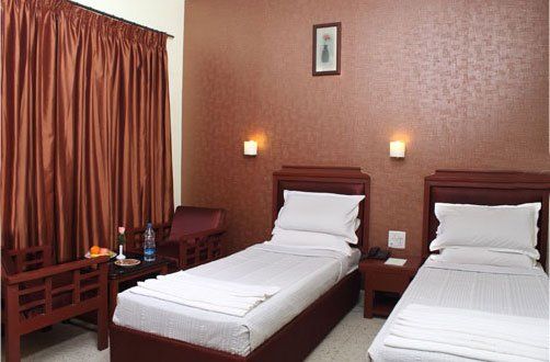 Hotel Dee Cee Manor Madras Buitenkant foto